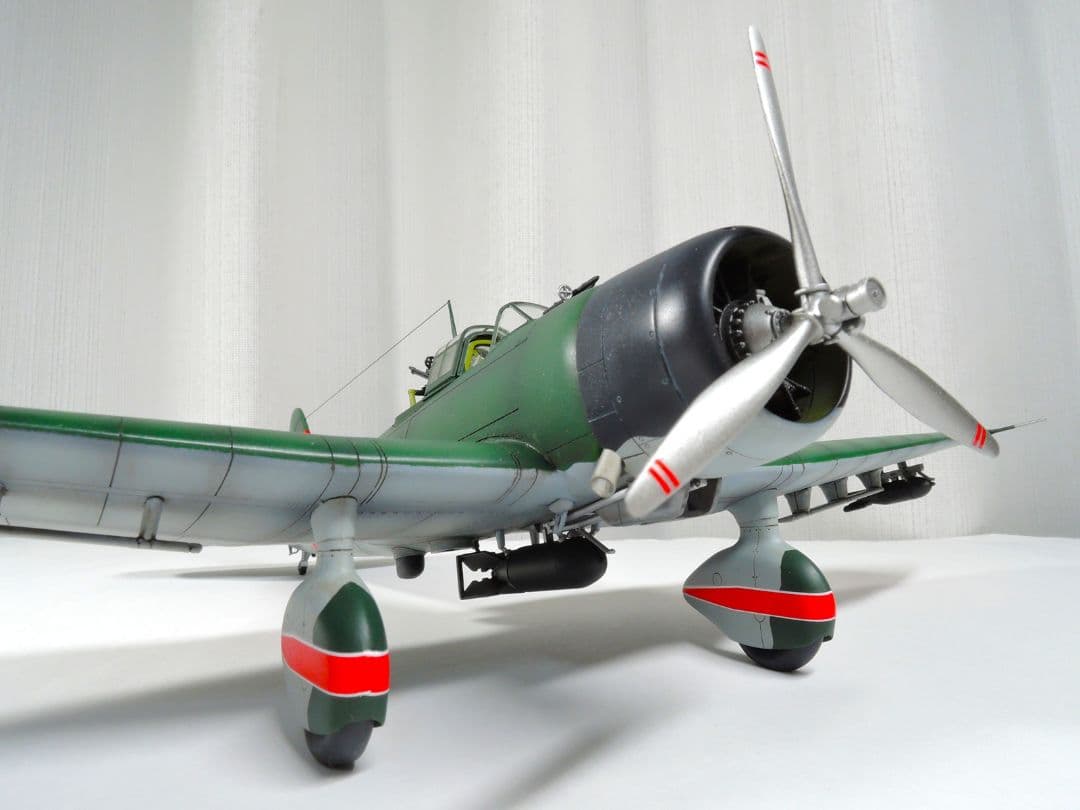 【模型完成品】ハセガワ 1/48 愛知 九九式艦上爆撃機 一一型 ミッドウェー島