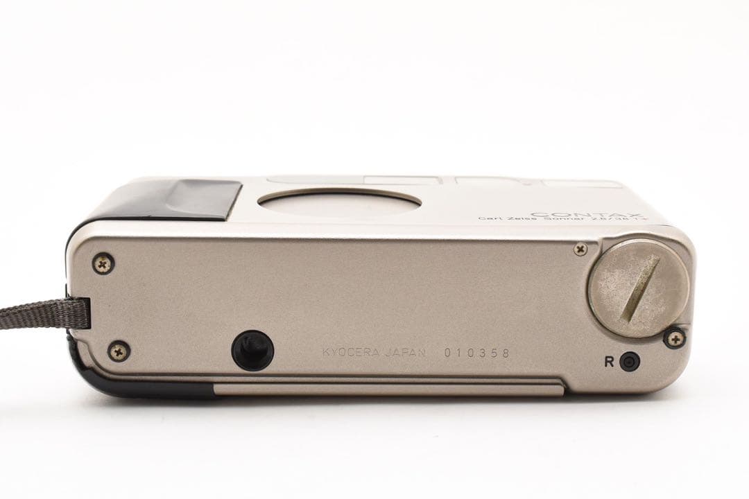 【美品】 コンタックス CONTAX T2 高級コンパクト35mmフィルムカメラ