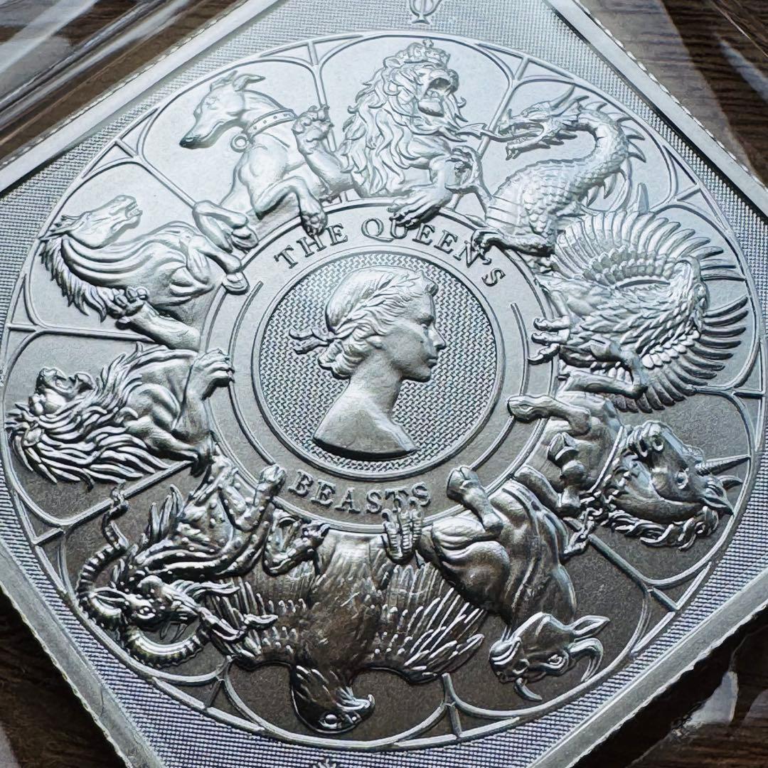 クイーンズビースト　コンプリーター　1オンス