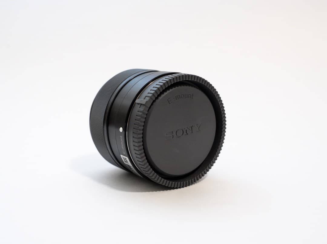 SONY 単焦点 35mm F1.8 OSS APS-C 動作良好 おまけ付