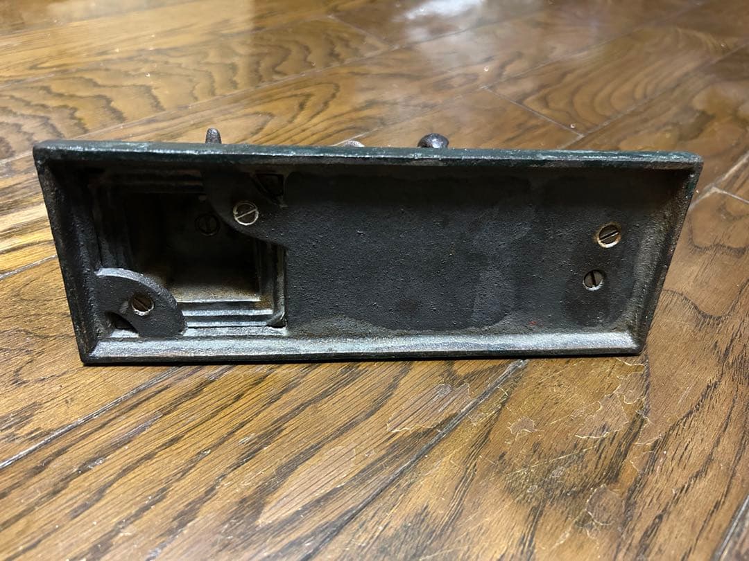 犬と蓄音機の金属製装飾品　レア商品　レトロ　昭和