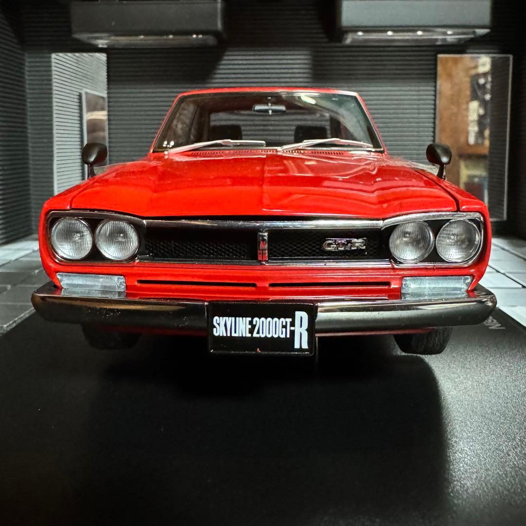 激レア未展示品 オートアート 1/18 スカイライン 2000 GT-R 赤