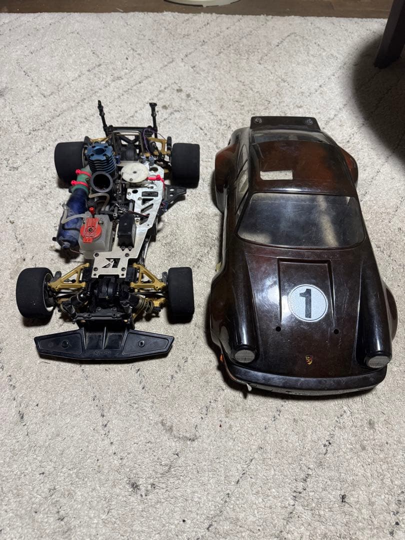 KYOSHO ラジコンカー エンジン付き