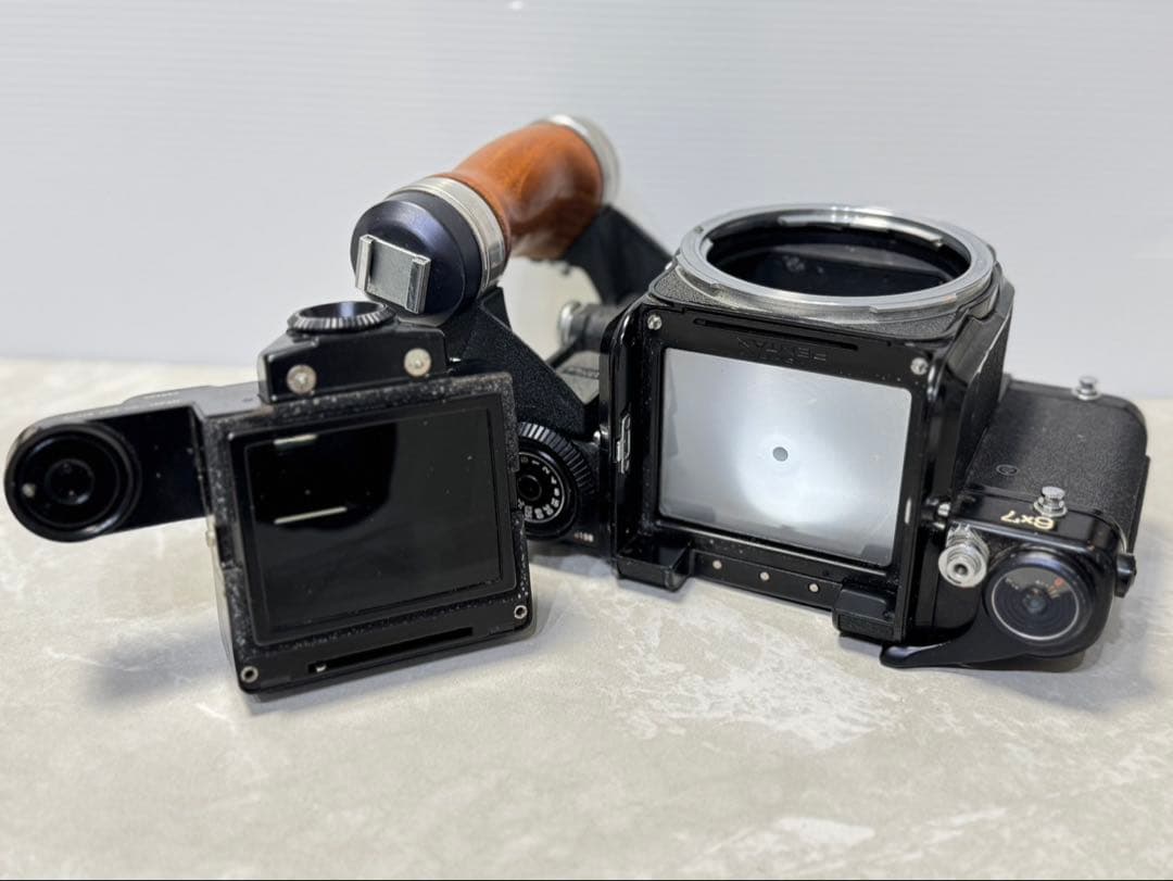 【完全現状品】 Pentax 6x7 中判カメラ レンズ3本 グリップ付