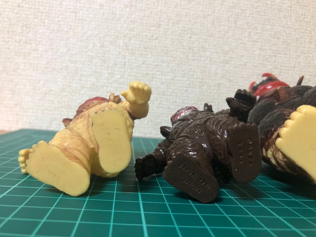 ミクラスタグ付1983バンダイ製ソフビ　ミニソフビミクラス1988 ウルトラ怪獣