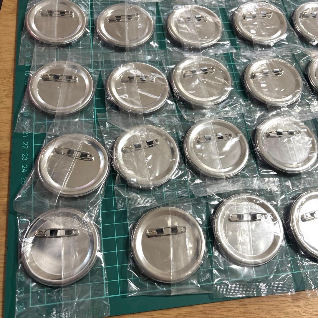 ツイステ エース 式典服 ハネストチョコ 缶バッジ 38点