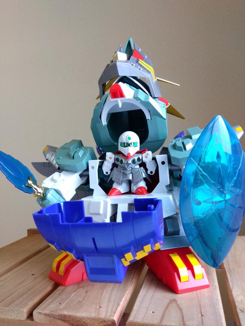 元祖SDガンダム No.125 真聖機兵ガンレックス ・バーサル騎士 GP01