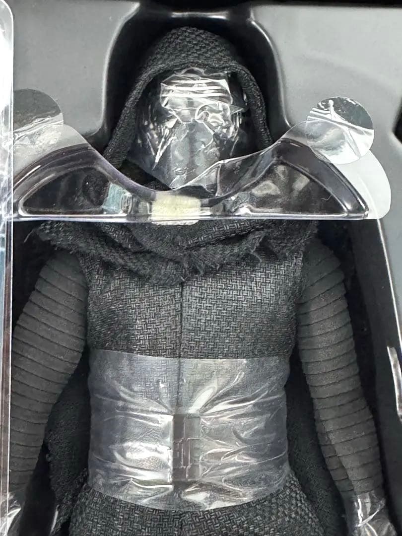 【美品】ホットトイズ スターウォーズ フォースの覚醒 カイロレン