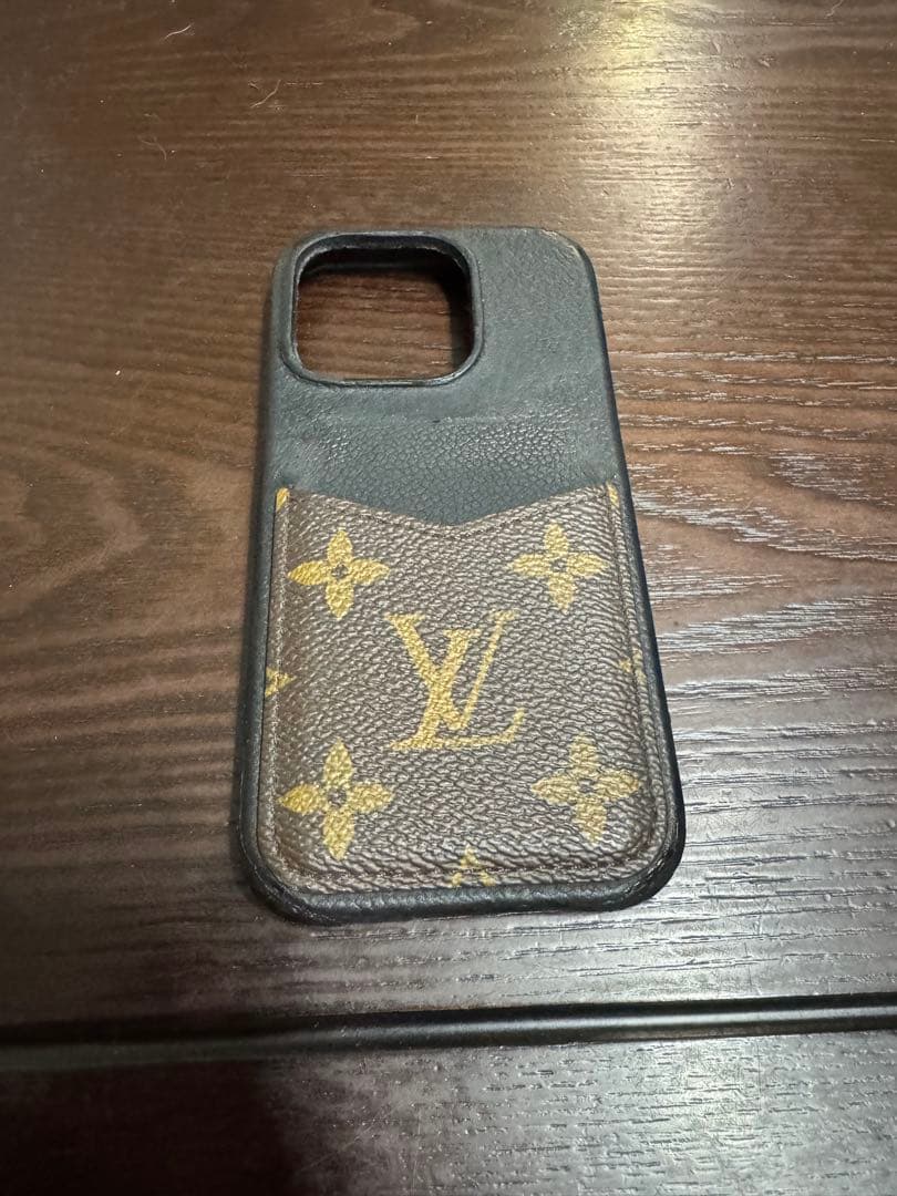 正規品★Louis Vuitton iPhone15 pro ケース モノグラム