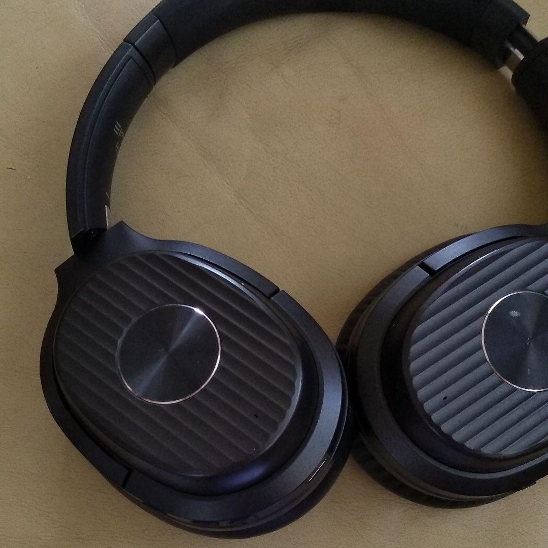 黒ヘッドフォン