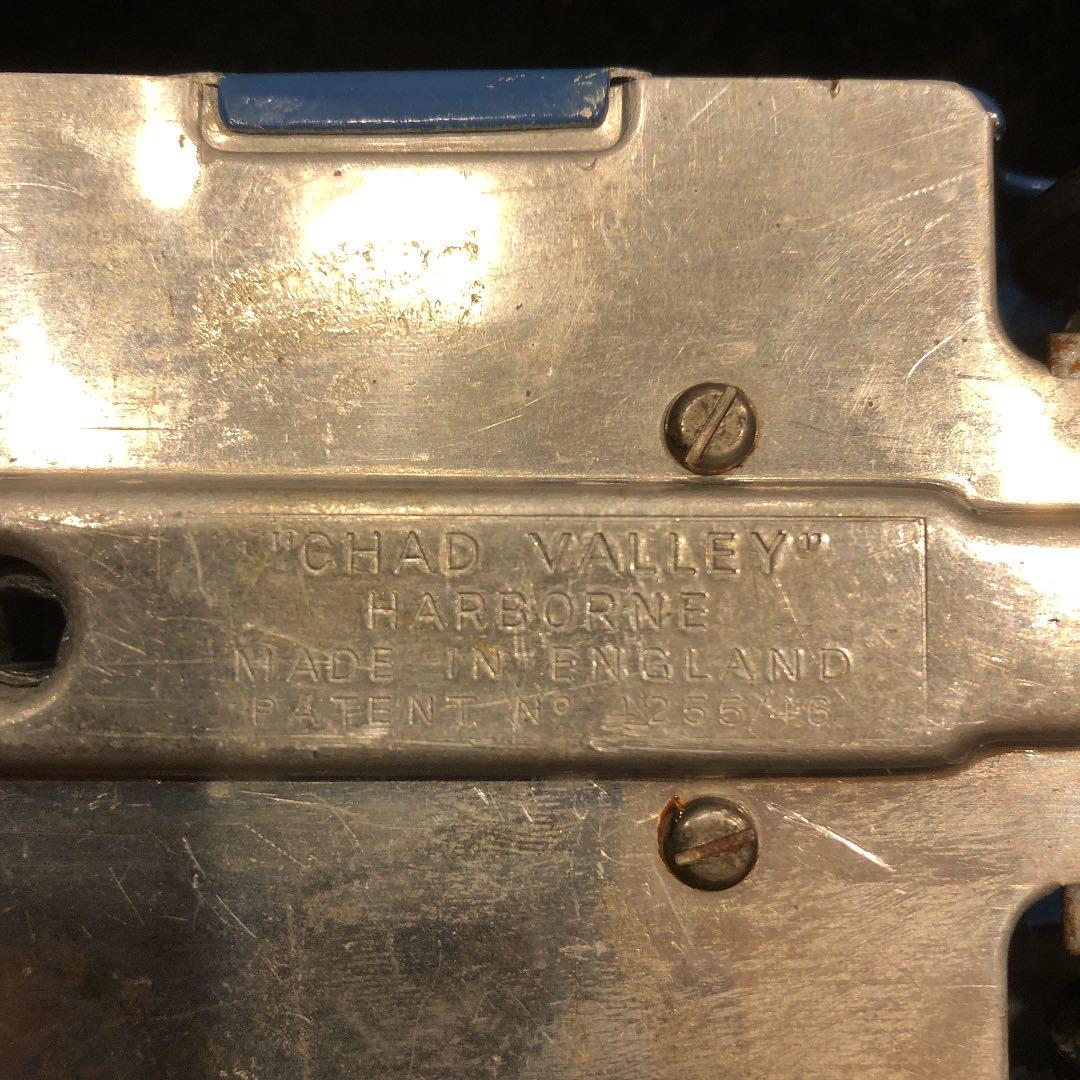 アンティーク　イギリス製　ブリキのゼンマイ仕掛けの自動車