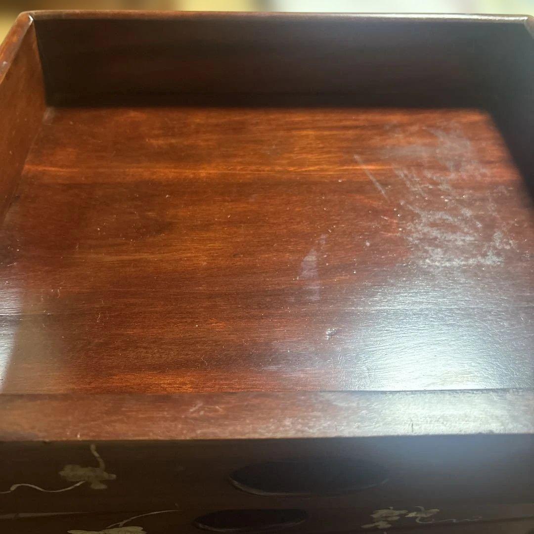 高級銘木 唐木 花梨無垢 螺鈿細工 木製3段小引き出し 箪笥 葡萄装飾 ①