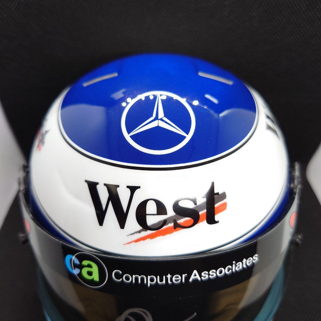 1/2 ヘルメット M.ハッキネン マクラーレン 2001年 ウエスト仕様