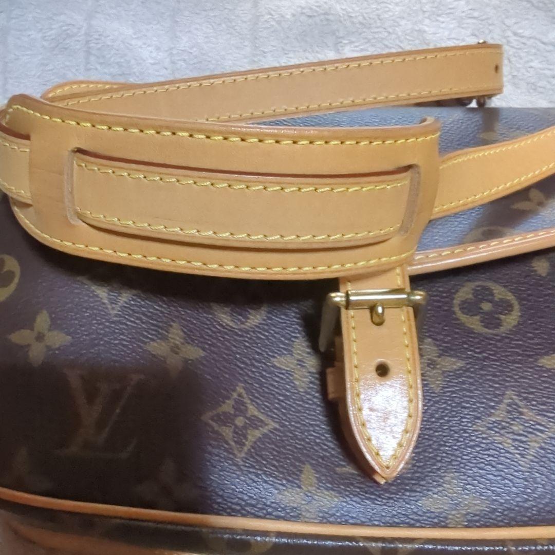 Louis Vuitton バッグ