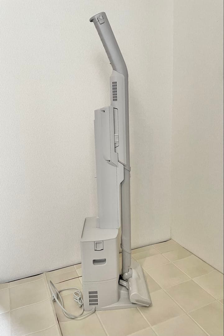 【実演機】東芝 ダストステーション搭載コードレスクリーナー
