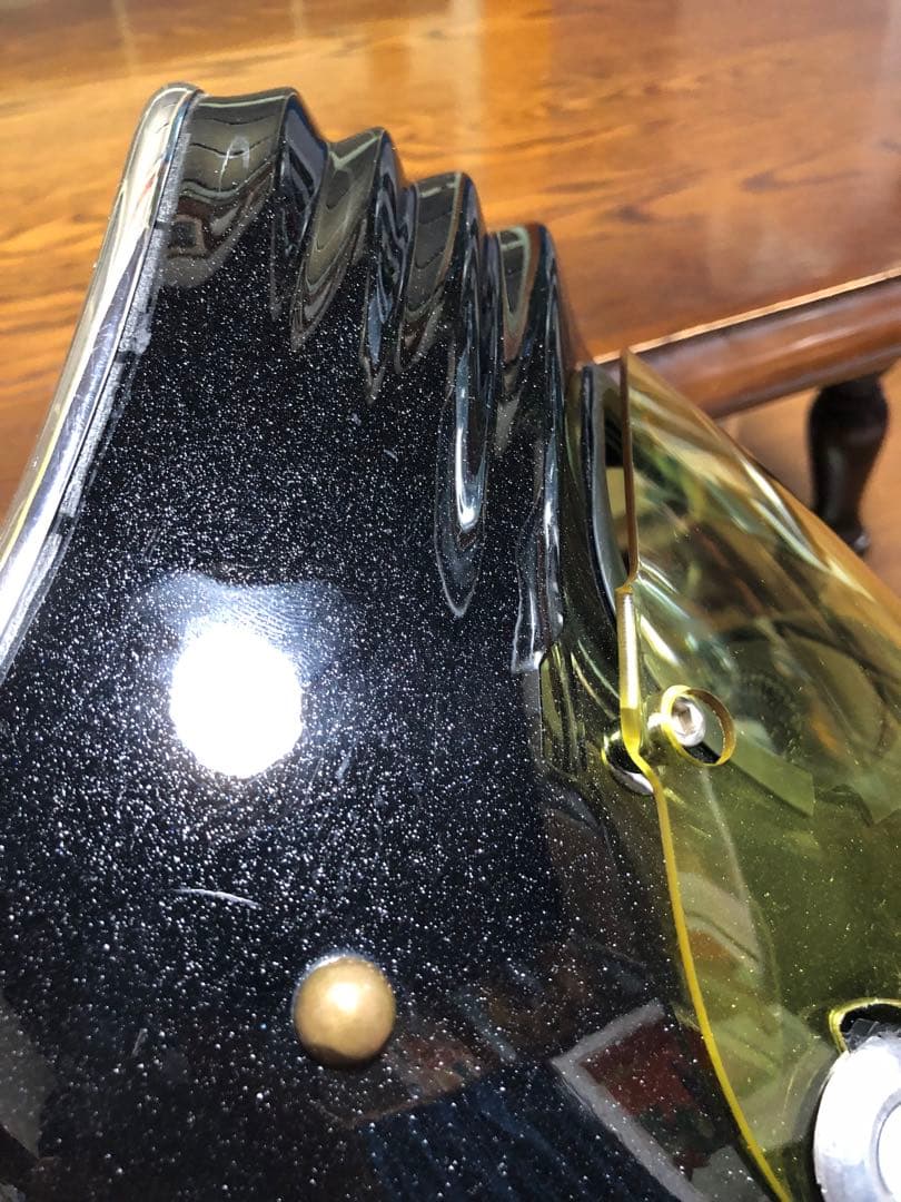 TT&CO トンプソンRT ブラックラメ　イエローシールド