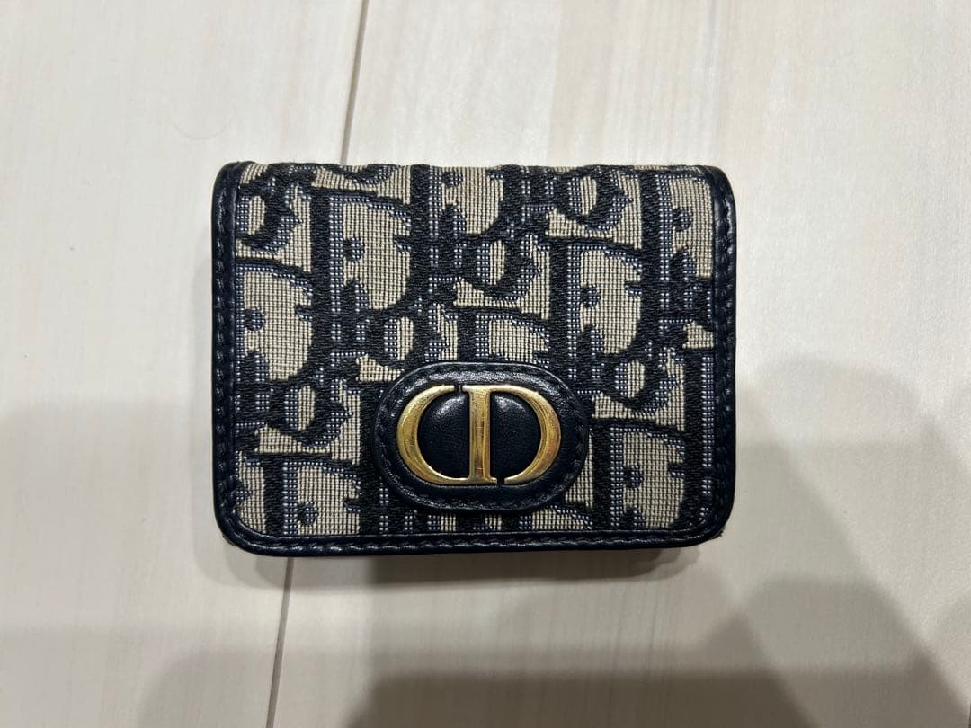 Christian Dior ディオール　三つ折り財布