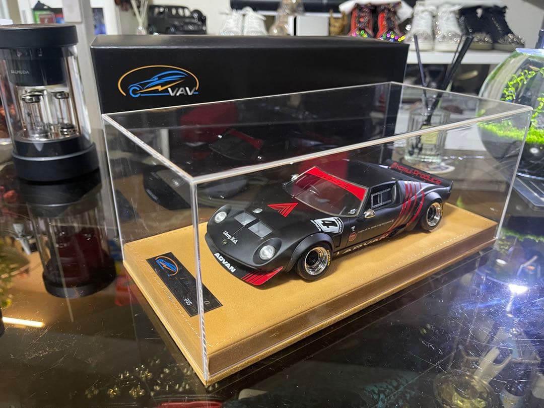 VAV 1/18 ランボルギーニ ミウラ LibertyWalk LBWorks