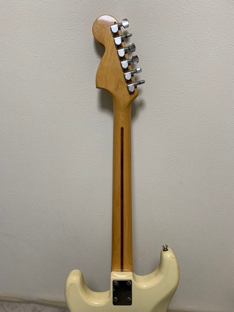 Fernandes ストラト石ロゴ　ビンテージ