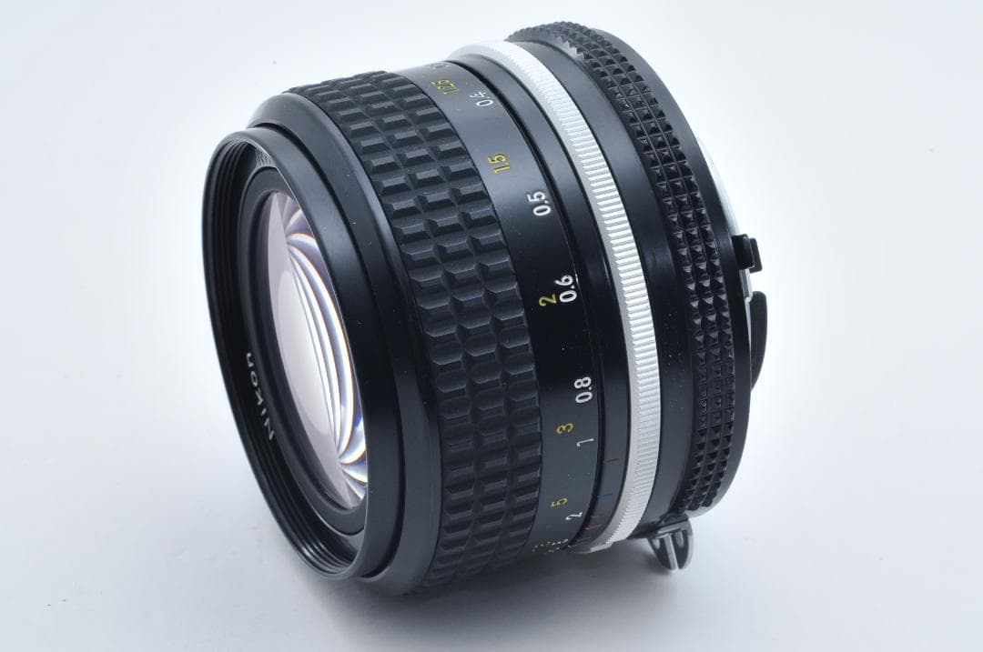 ■美品■ ニコン Nikon 28ｍｍ F3.5 Ai ≪油染み無し≫
