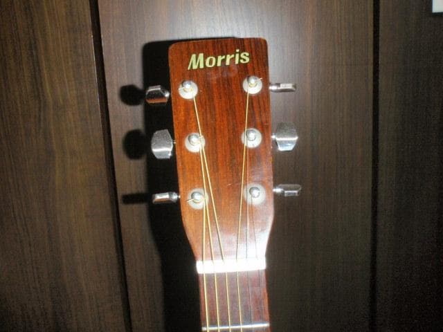 Morris アコースティックギター　Ｗ-18　程度良い　音も良い