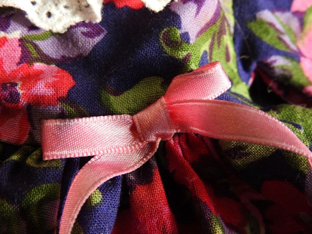 Goebel 　ゴーベル　ヴィンテージ　ポーセリン　猫　ドール　人形　置物