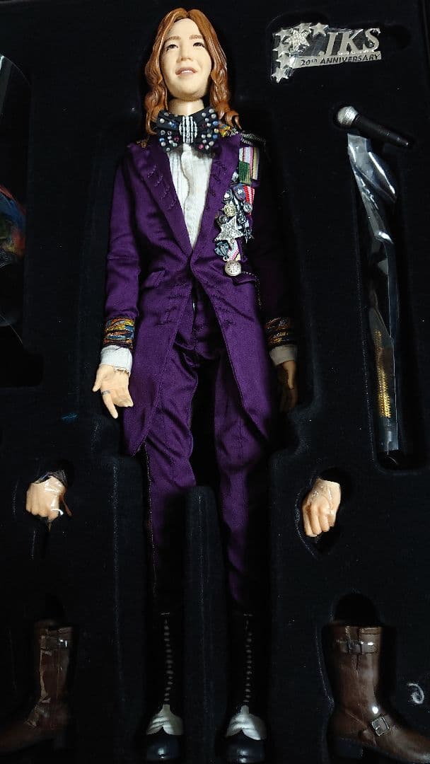 チャン・グンソク人形