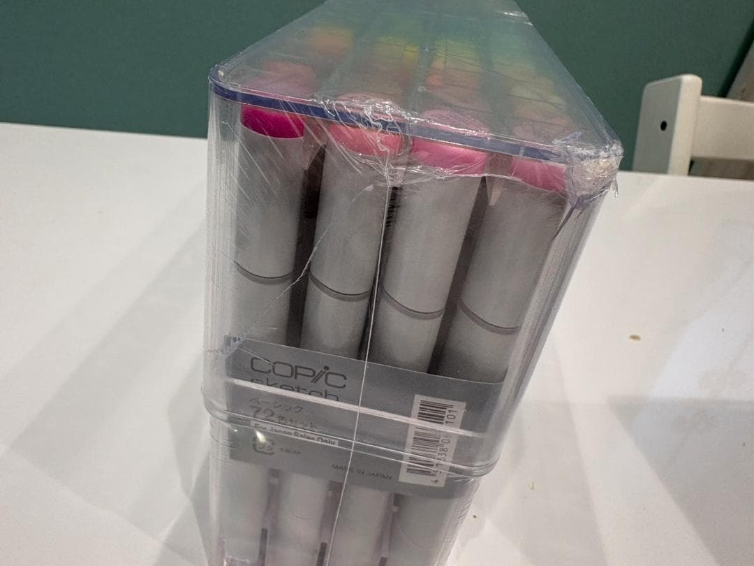 新品未使用(ケース割れ）！Too コピック スケッチ ベーシック 72色セット