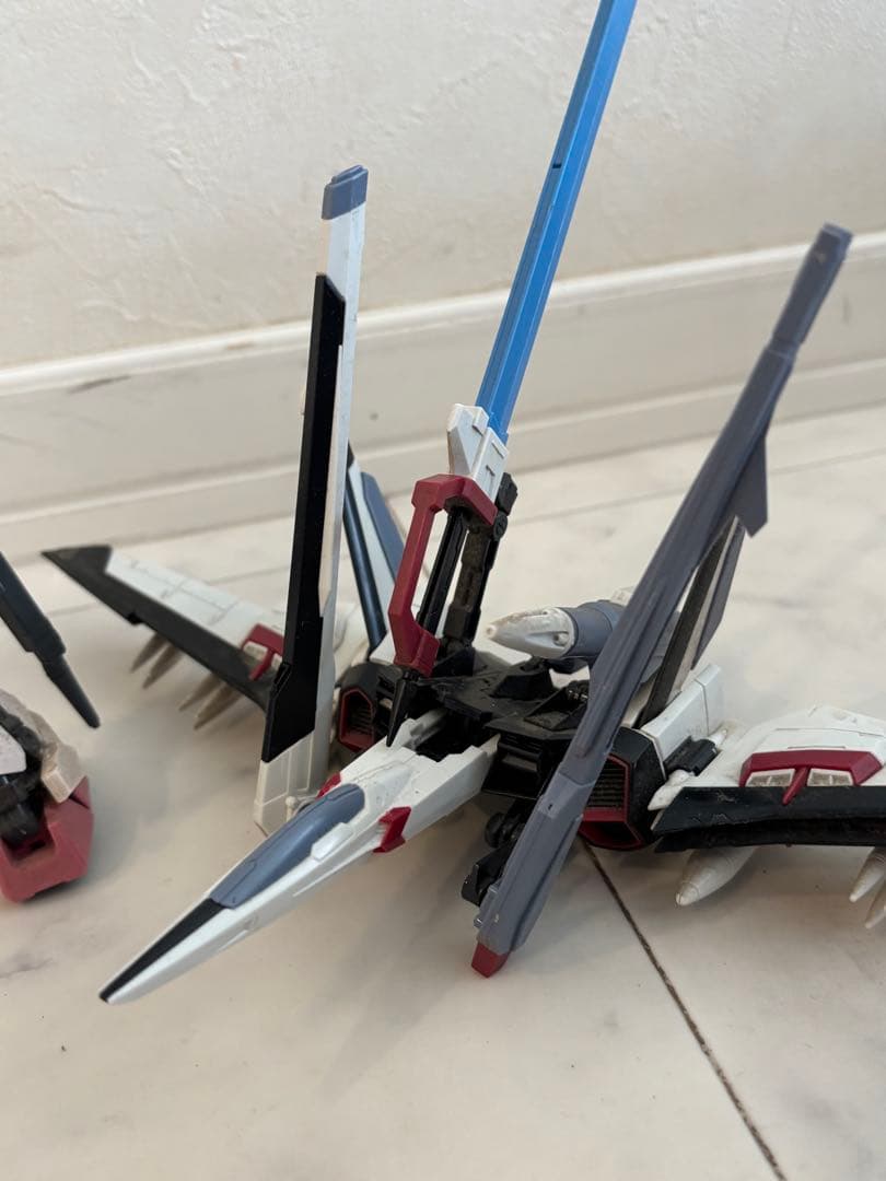 ガンダム ガンプラ ストライクルージュ プラモデル