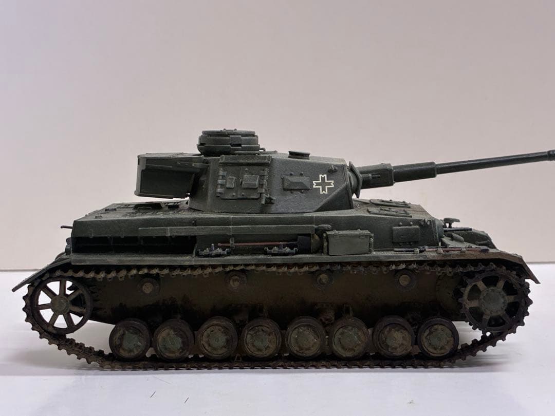 ルーマニア　IV号戦車G型初期生産車　タミヤ　1/35完成品　模型　プラモデル