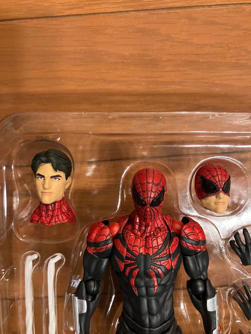 正規　スーペリア　スパイダーマン　リボルテック　アメイジングヤマグチ風