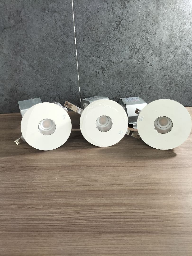 ◆コイズミ◆LED照明器具◆23年製◆3個◆Z-2506DL15◆