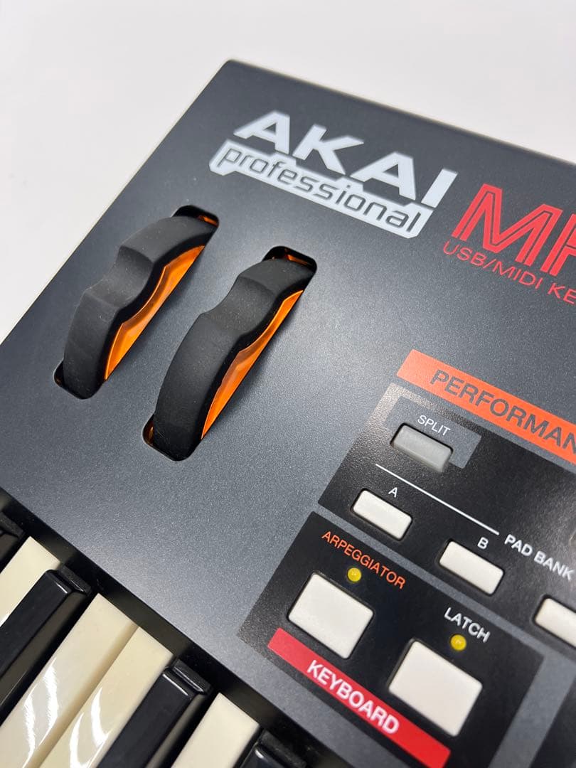 [希少]AKAI MPK61 MIDIキーボード