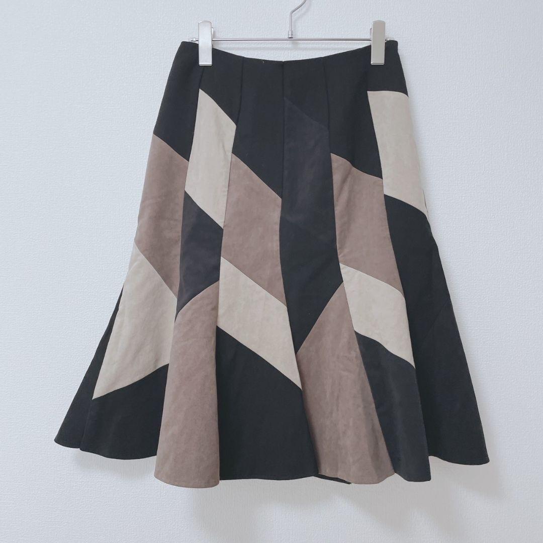 シビラ　スカート　フレア　毛100　スウェード風　日本製　総柄　ひざ丈　М