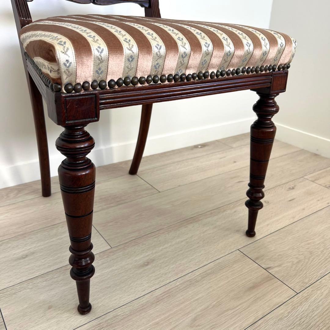 r*n様 【希少】アンティークチェア　サロンチェア