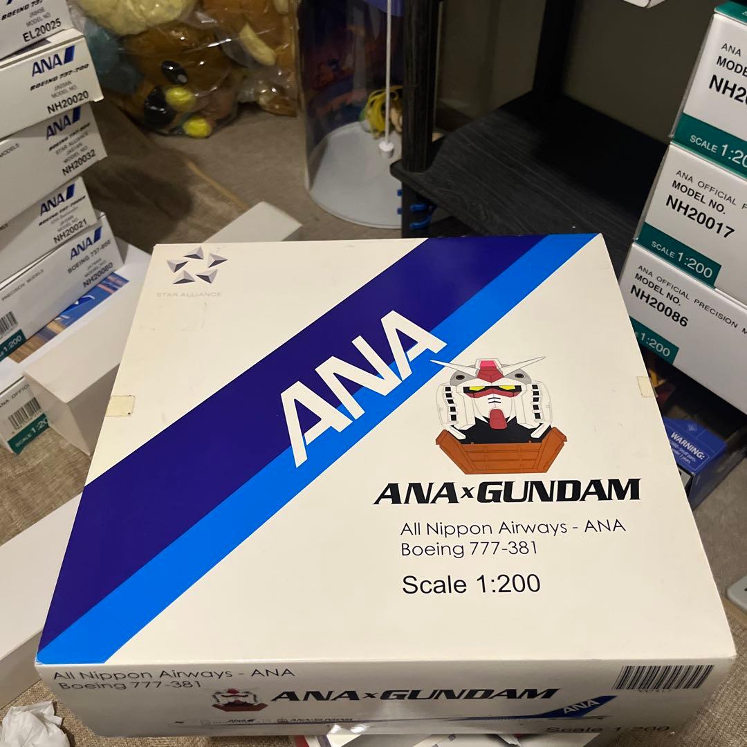 ANA ボーイング777-300 1/200 飛行機模型