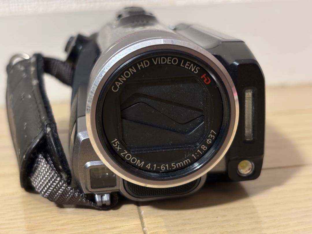 Canon iVIS HF20 ビデオカメラ　動作確認済