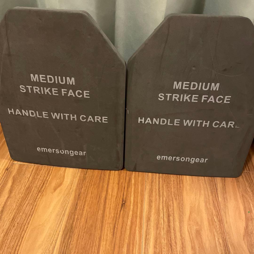 EmersonGear エマーソンギア　プレートキャリア付属品多数