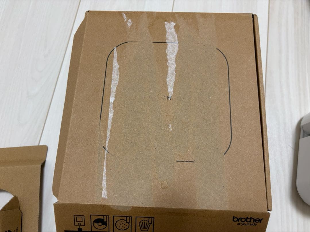 ブラザー ラベルライター ピータッチキューブ　PT-P710BT