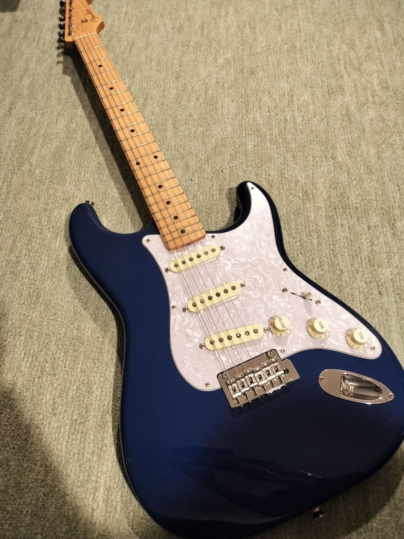 ギター Fender Made In Japan Hybrid Stratocaster