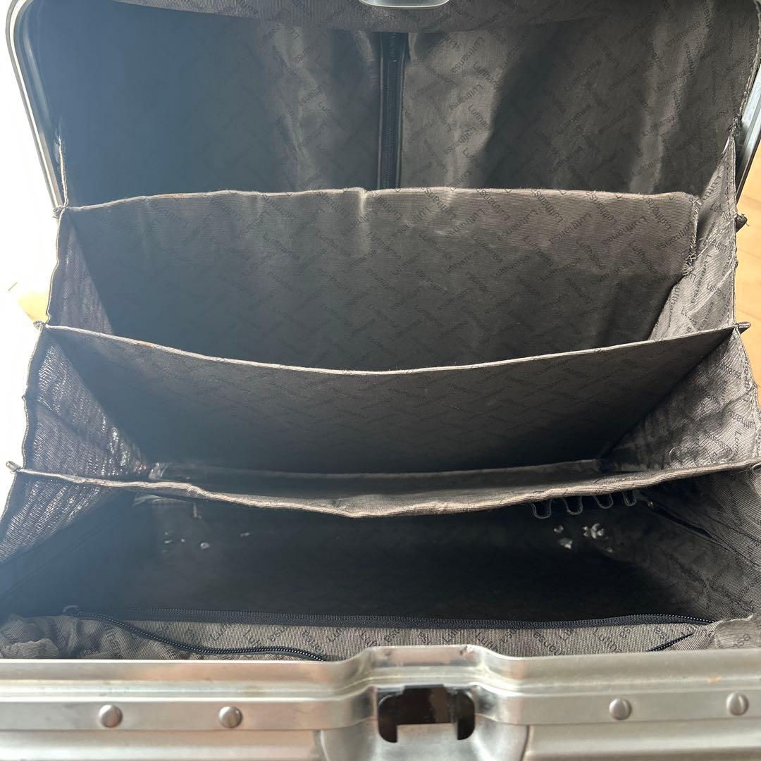 廃版希少☆人気☆黒ロゴ☆リモワ ルフトハンザ ビジネストロリー 28L 2輪