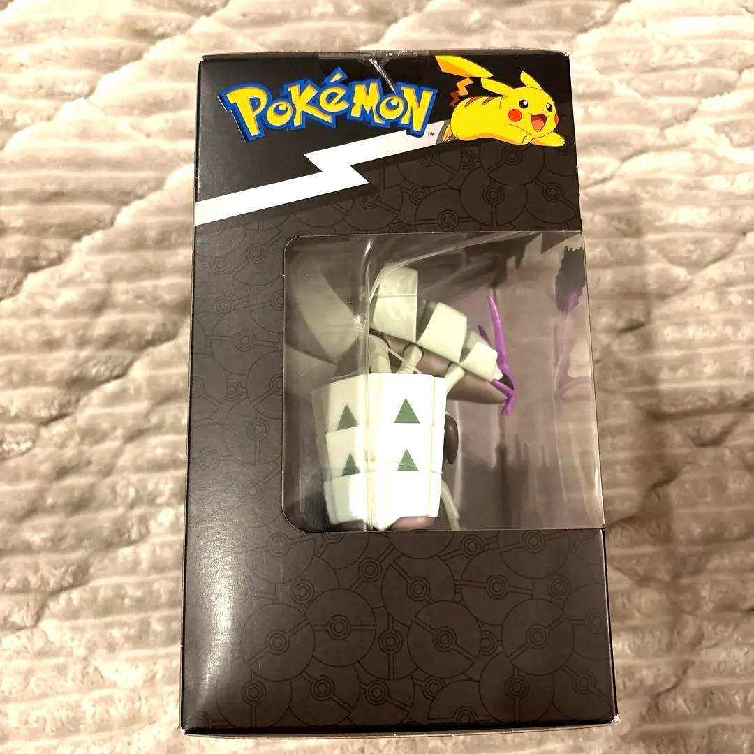 新品未開封 グソクムシャ 海外限定 フィギュア ポケモン 希少