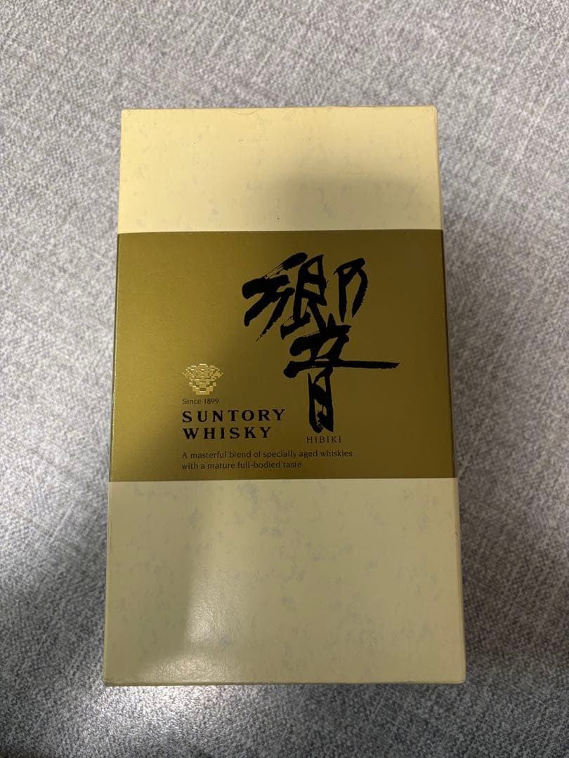 【希少】サントリー「響」17年　旧ボトル両面ゴールドラベル 響HIBIKI 箱付