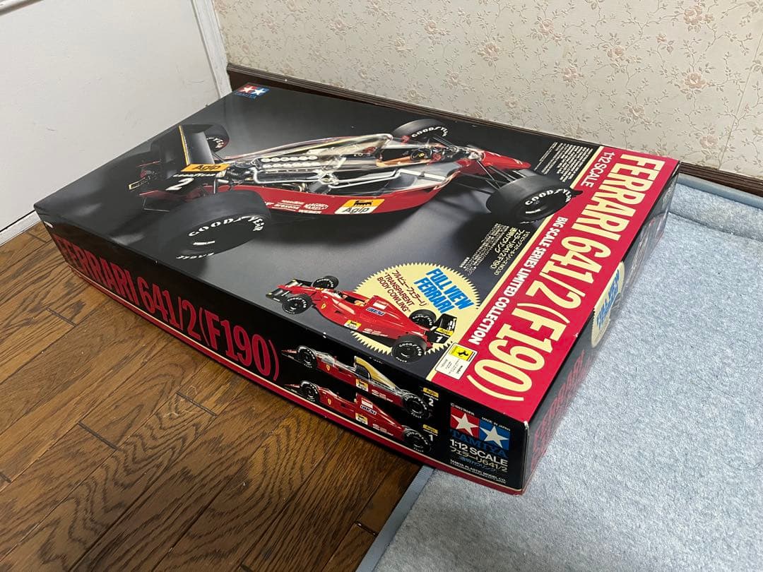 タミヤ　フェラーリ 641/2 (F190) 1/12スケール　未組み立て品