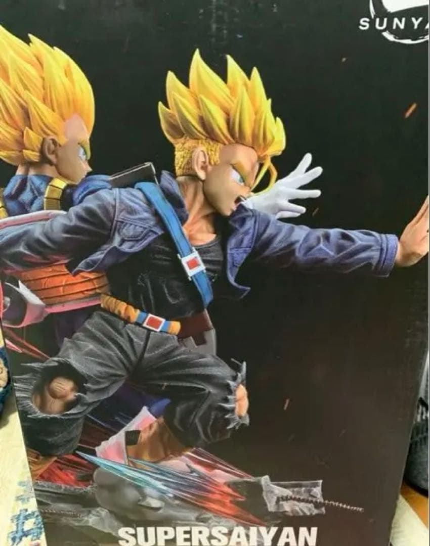 ベジータ&トランクス　1/6フィギュア　 38×25×33cm LED付き