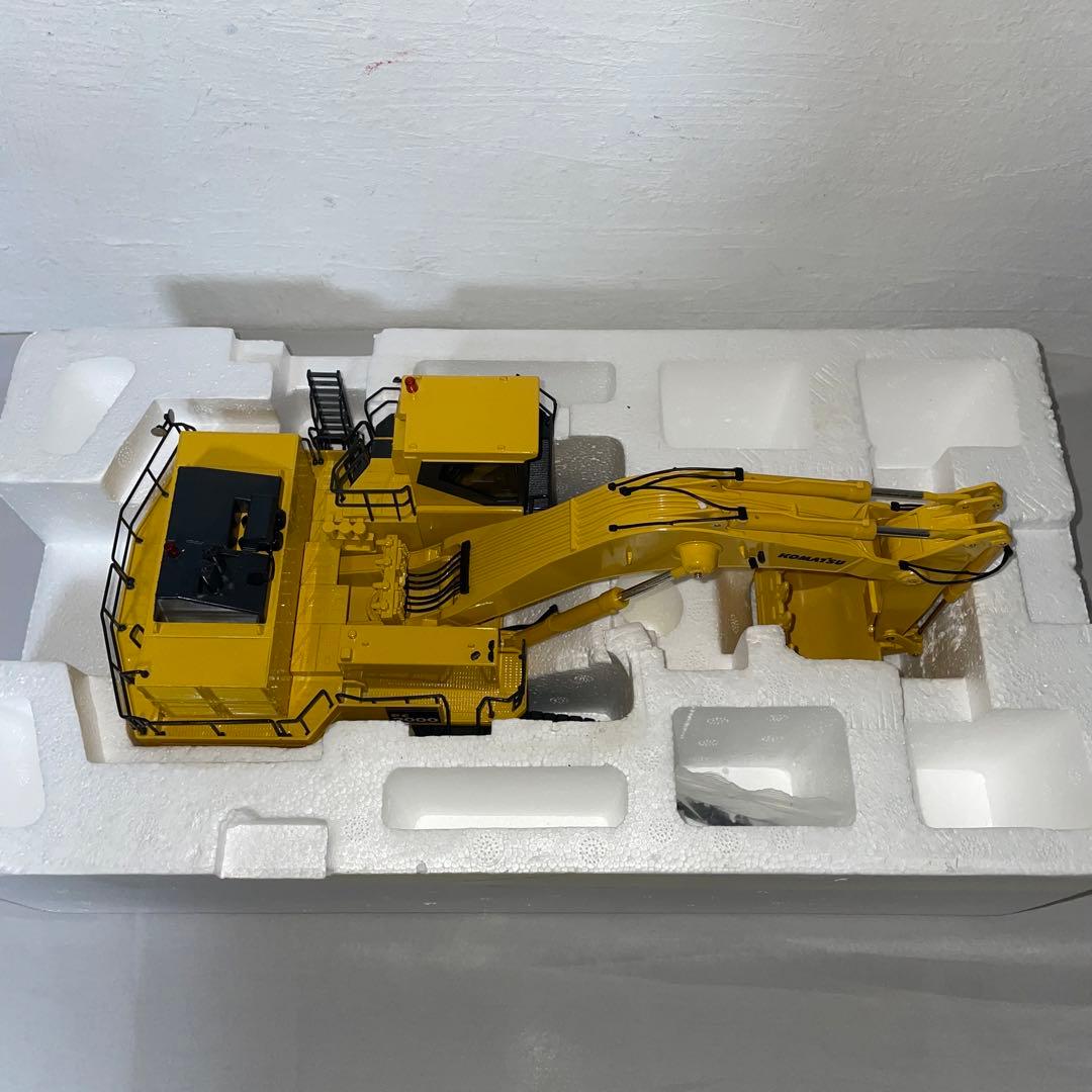 【現状品】コマツ建機　PC2000-8 バケット仕様　1/50