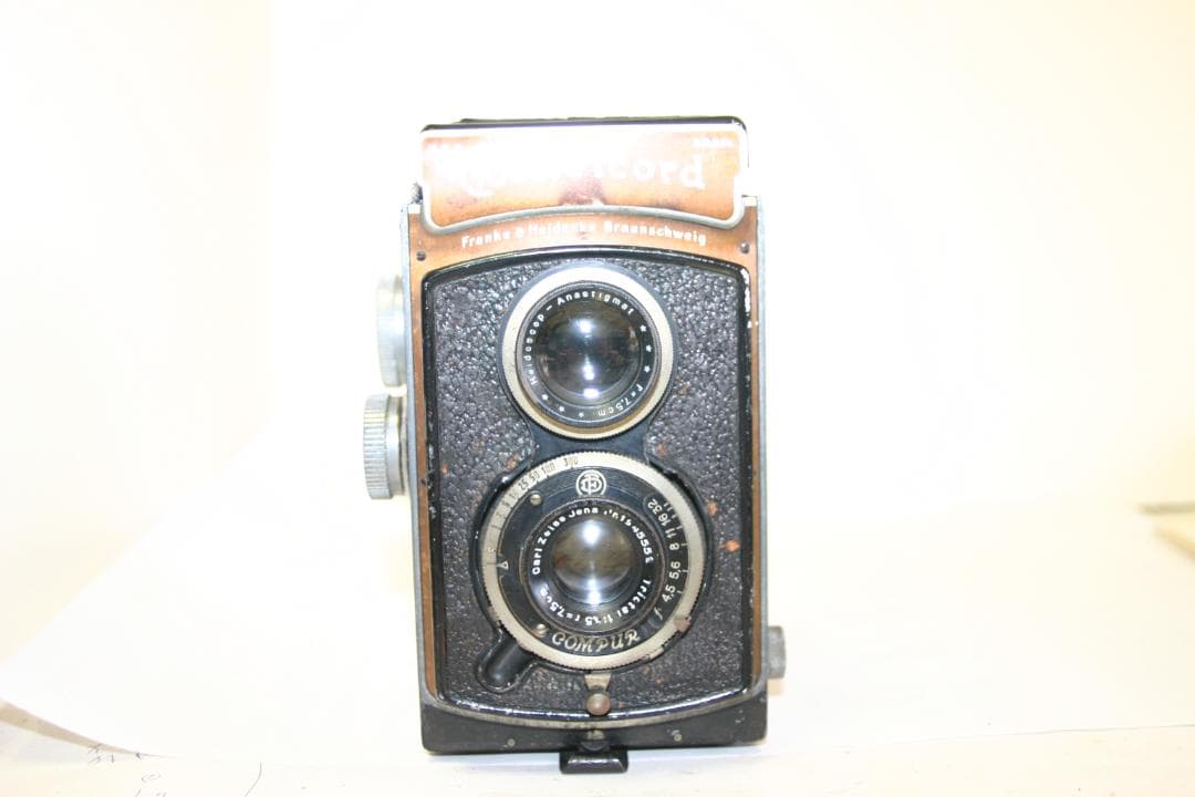 【ドイツ製二眼レフ可動品】ローライコードⅠa型ヴァージョン１（二眼-13）