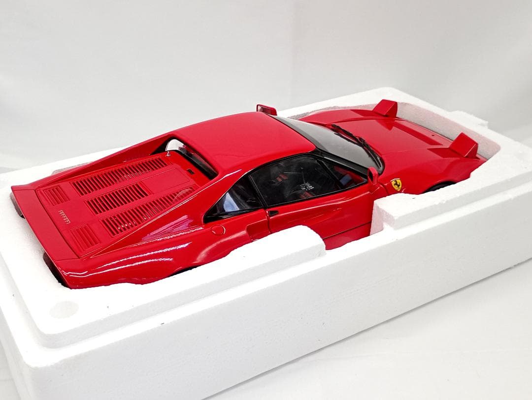 KK-Scale 1/12 フェラーリ 288 GTO 1984 (レッド)