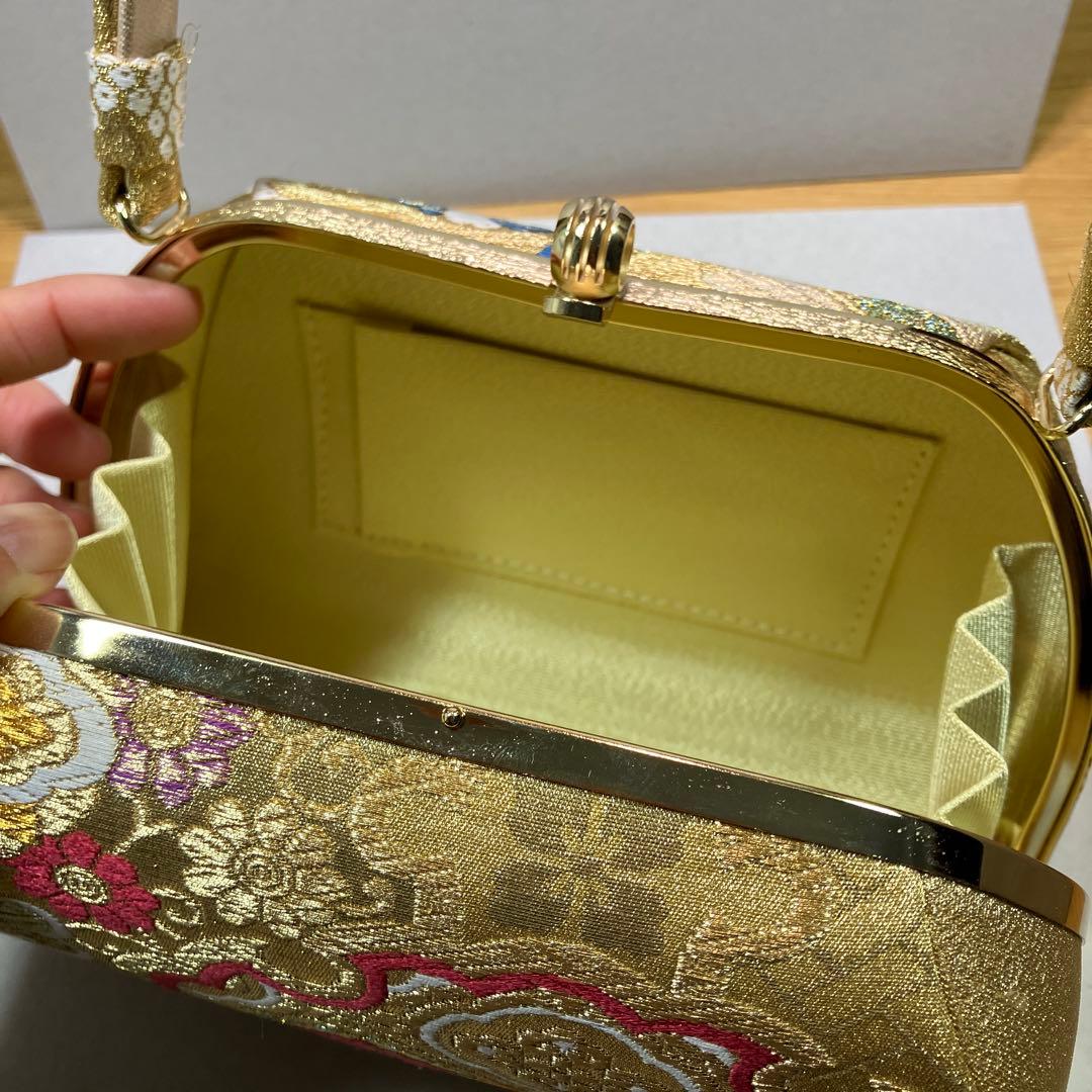 沙織　成人式バッグ 草履セット　金色 花柄刺繍