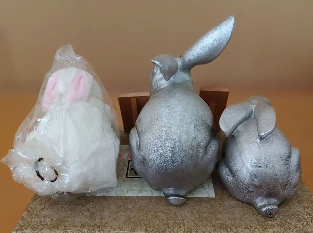 干支　ウサギの置物セット